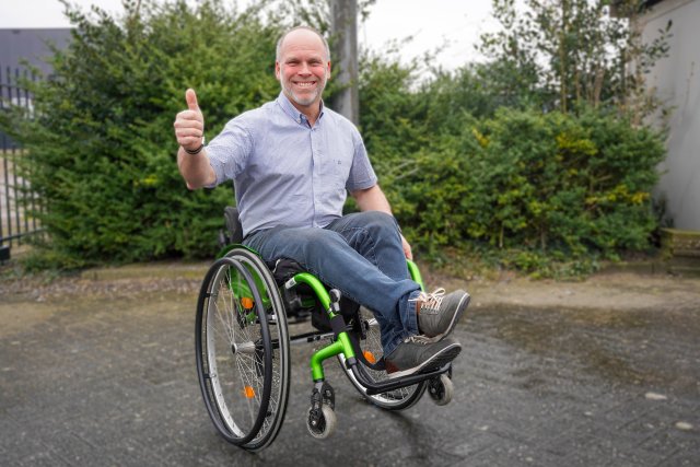 Header ‘’Ook in een rolstoel ligt het geluk voor het grijpen’’